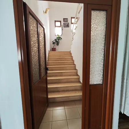 Bujari Guesthouse Berat Exterior foto