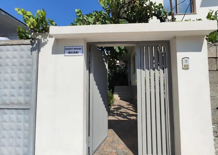 Bujari Guesthouse